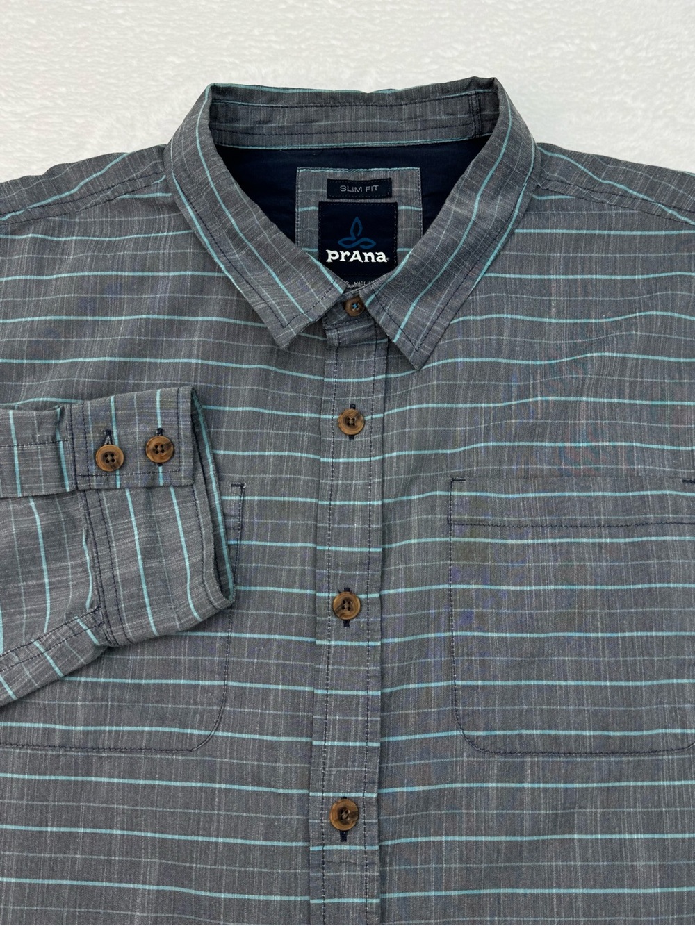 prAna Slim Fit Men's XL Long Sleeve Button Down Grey Blue Striped